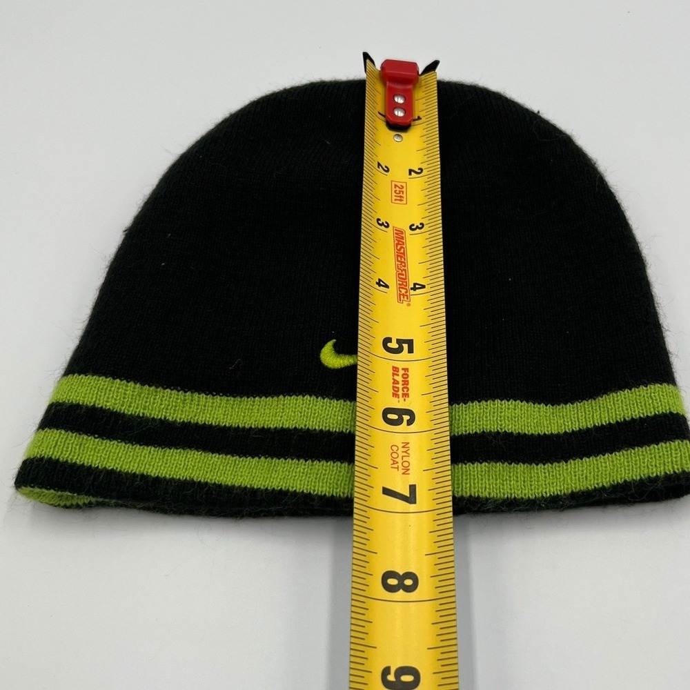 Nike Beanie Kids 4-7 Black Neon Green Very Good Striped Swoosh Knit Hat - Picture 5 of 6
